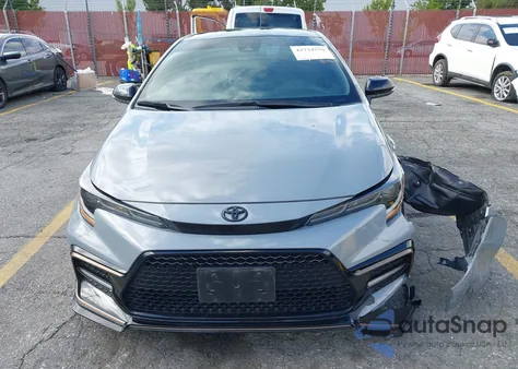 2022 Toyota Corolla Se Apex Edition z USA, uszkodzony, nr VIN 5YFS4MCE0NP138517